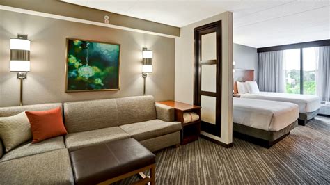 Photos & Reviews | Hyatt Place Baltimore/BWI Airport