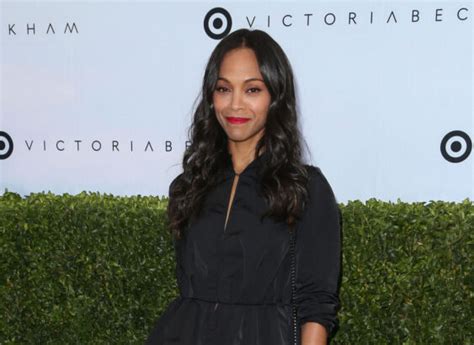 Dans La Chambre Des Stars Zoe Saldana Cette Position Sexuelle Qu