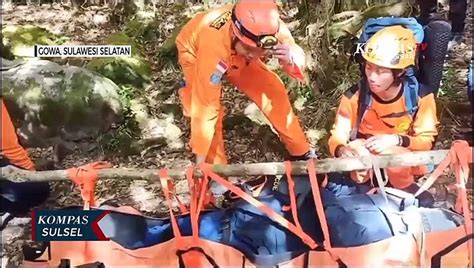 Basarnas Evakuasi Seorang Pendaki Di Gunung Bawakaraeng Video Dailymotion