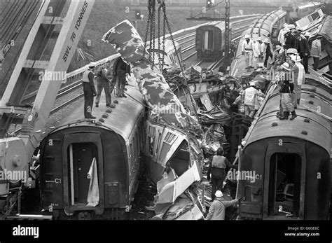 Disasters And Accidents Clapham Junction Rail Crash 1988 Stock