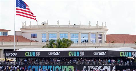 Liv Golf Reaches U S Broadcasting Deal With Cw Network Reuters