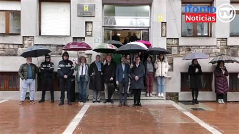 Torrelavega Guarda Un Minuto De Silencio En Memoria De Las V Ctimas Del