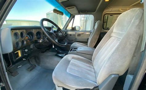 1991 K5 Blazer Interior