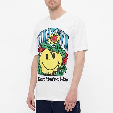 Chinatown Market Smiley Planter Tee White End Us