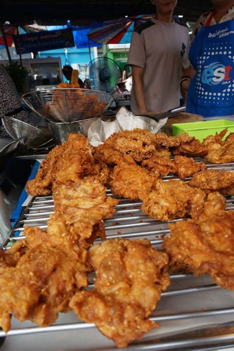 Best Thai Street Food To Eat And Drink At Bangkok S Chatuchak Market