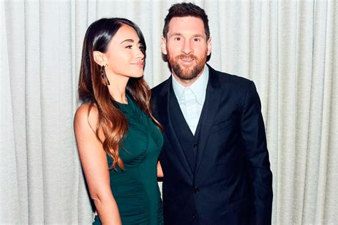 El Look Casual De Antonela Roccuzzo Junto A Lionel Messi Que Causó Furor En Las Redes Ohlalá