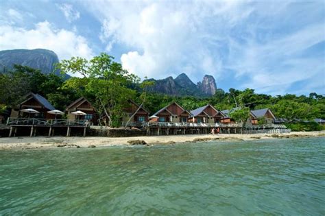 Tunamaya Beach And Spa Resort Tioman Vacation Tour Package And Hotels