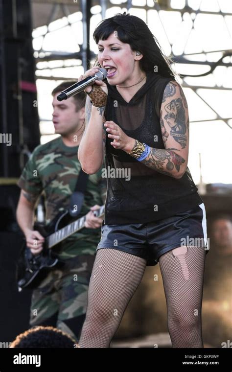 7 Hot Sexy Alexis Krauss Bikini Pics