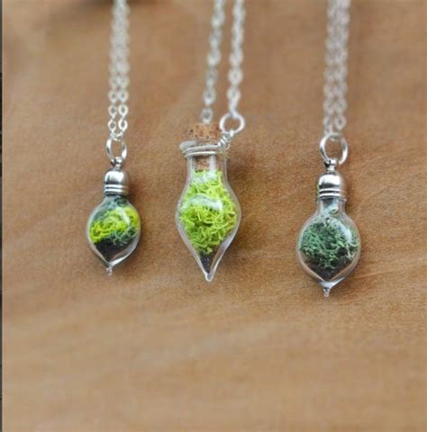 Terrarium Moss Necklace Green Moss Necklace Botanical Nature Necklace