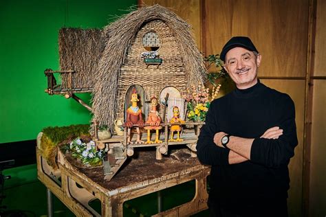 10 Things We Learned On Our Chicken Run Dawn Of The Nugget Set Visit