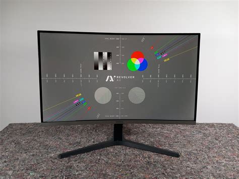 27" Samsung CR50 Curved - Revolver AV