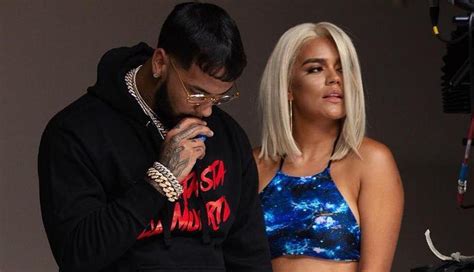 Anuel Aa Menciona A Karol G En Su Tema Dictadura Estaci N