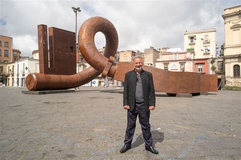 Lopera di Milot Key of Today resterà a Napoli per 3 mesi Senza Linea