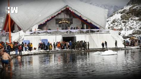 Snowfall In Hemkund Sahib Doors To Be Closed On Oct Hw News English