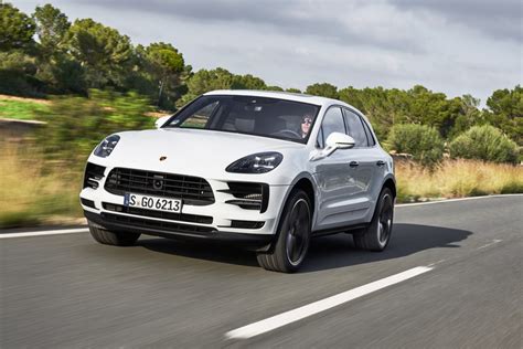 Porsche Macan il futuro è elettrico