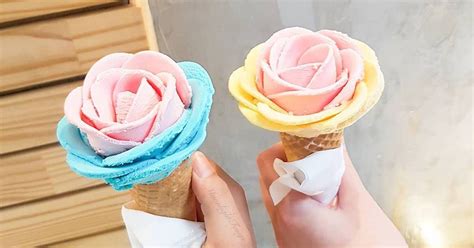 Delightful Rose Shaped Scoops Of Gelato Are Popping Up All Over