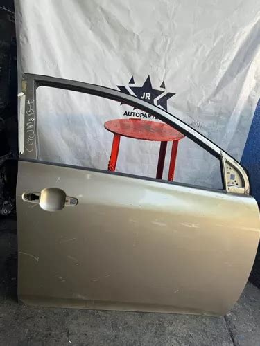 Puerta Delantera Derecha Toyota Corolla