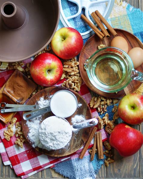 Mamaw S Old Fashioned Fresh Apple Cake Southern Discourse