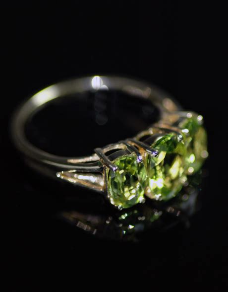 15ct Victorian Peridot And Pearl Flower Pendant Goodwins