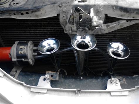 Трех тональный пневмогудок — Hyundai Elantra (3G), 1,6 л, 2005 года ...