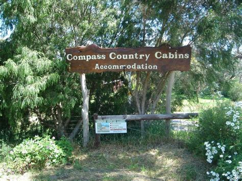 Compass Country Cabins Description and photos