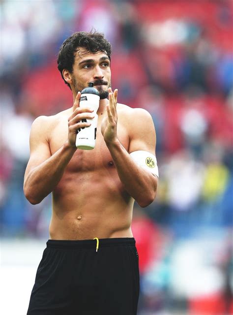 FootballHQ Mats Hummels Soccer Guys Shirtless Hunks