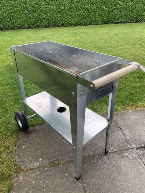 Herstera Hochbeet Urban Garden Trolley Silber Kaufen Auf Ricardo