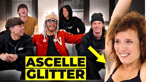 Lei Usa Il Glitter Per Le Ascelle Naked Attraction Italia Youtube