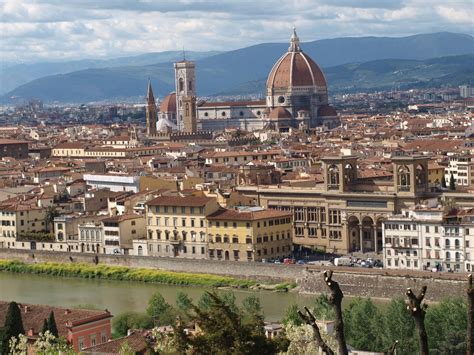Firenze – Den Store Danske | Lex