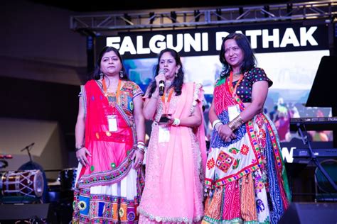 Dandiya Dhoom With Dandiya Queen Falguni Pathak By Upma Indiapost