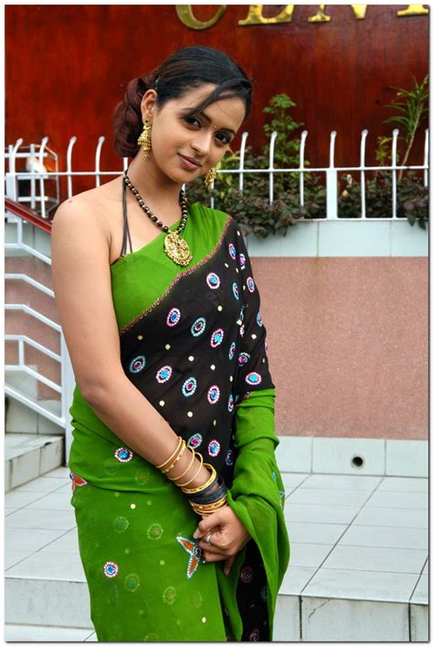 Hot And Sexy Bhavana Photos Extramirchi