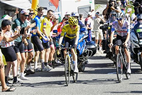 Tour De France Jonas Vingegaard Et Tadej Pogacar Ravis Tous Les Deux