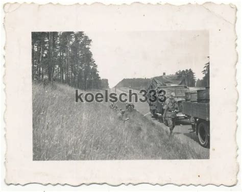 FOTO BORGWARD LKW Mit Kfz Kennzeichen Bei Einer Rast Auf Der