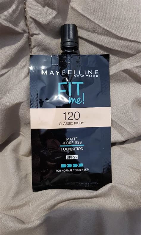 Maybelline Fit Me Foundation Matte Poreless Sachet 5ml Kesehatan