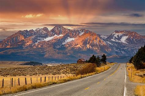 8 Prettiest Mountain Towns In Idaho Worldatlas