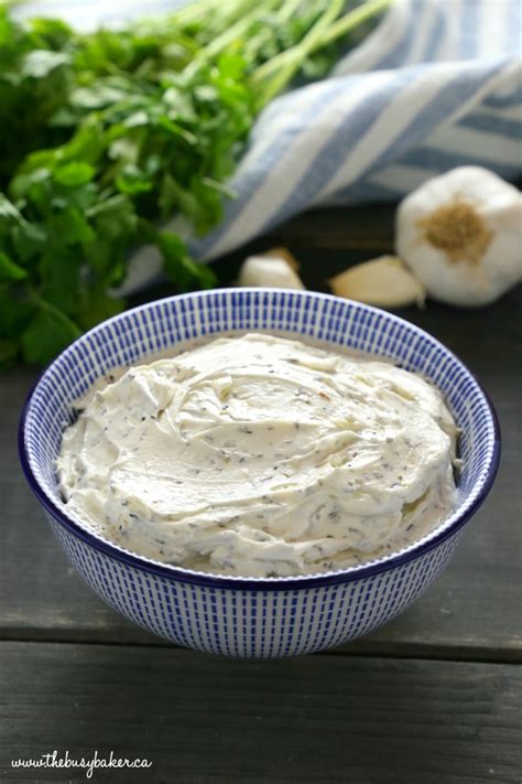 Easy Homemade Herb And Garlic Cream Cheese The Busy Baker