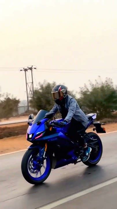 R15v4 Riding🏍️🏍️ Status Shorts Viral Video Bike R15v4 Youtube