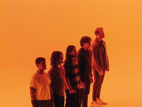 Henniker Drops Debut Single Knots” Plastic Magazine
