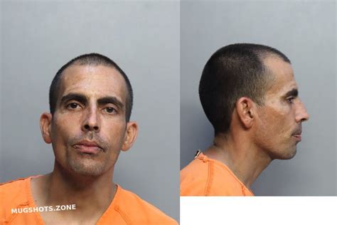 CASTILLO BENNY 08 30 2022 Miami Dade County Mugshots Zone