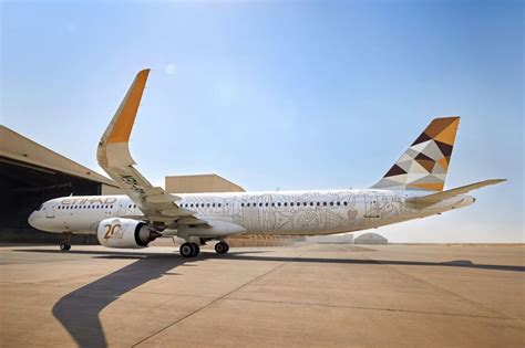 Etihad unveils 20th-anniversary livery - Aviation24.be