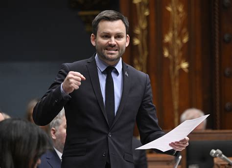 Le Parti québécois exige un plan d'action pour limiter le temps d'écran