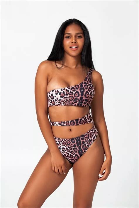 Women Luxury Sexy Swimming Suits One Piece Designer Swimsuits Famous Brands Bikini Leopard