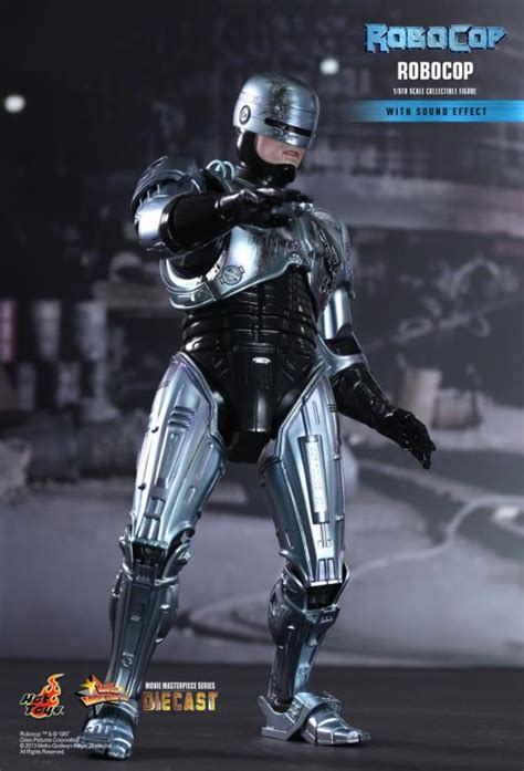 Best Metal Robot From Hot Toys Figround