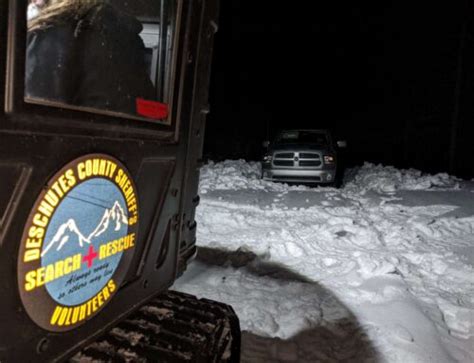 Deschutes County Sheriffs Office Search And Rescue Volunteers Assist