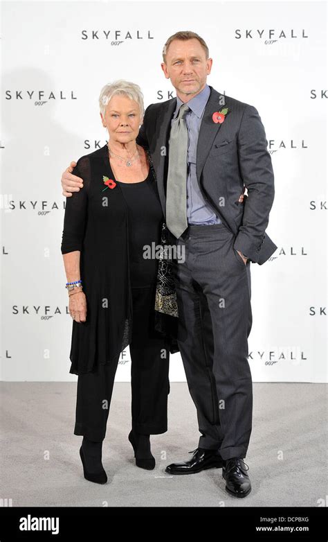 Daniel Craig, Dame Judi Dench 'Skyfall', the 23rd James Bond movie ...