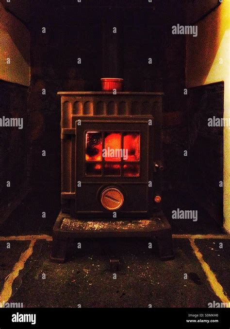 Wood Burner Hi Res Stock Photography And Images Alamy