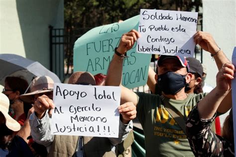 Militares En Puebla Se Suman A Manifestaci N Para Exigir Liberaci N De