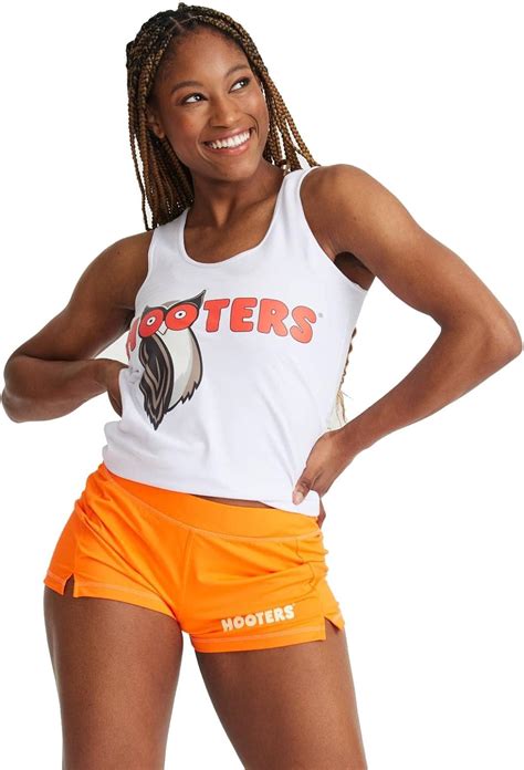 Tenue Hooters Pour Femme Comprenant Un Débardeur Blanc Et Un Short