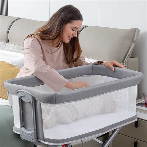 Ronbei Baby Bassinet Bedside Bassinet For Baby Easy