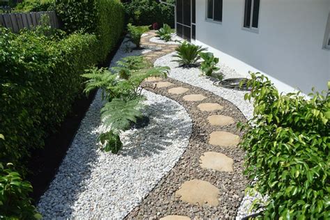 28 White Rock Landscaping Ideas You Worth Embracing